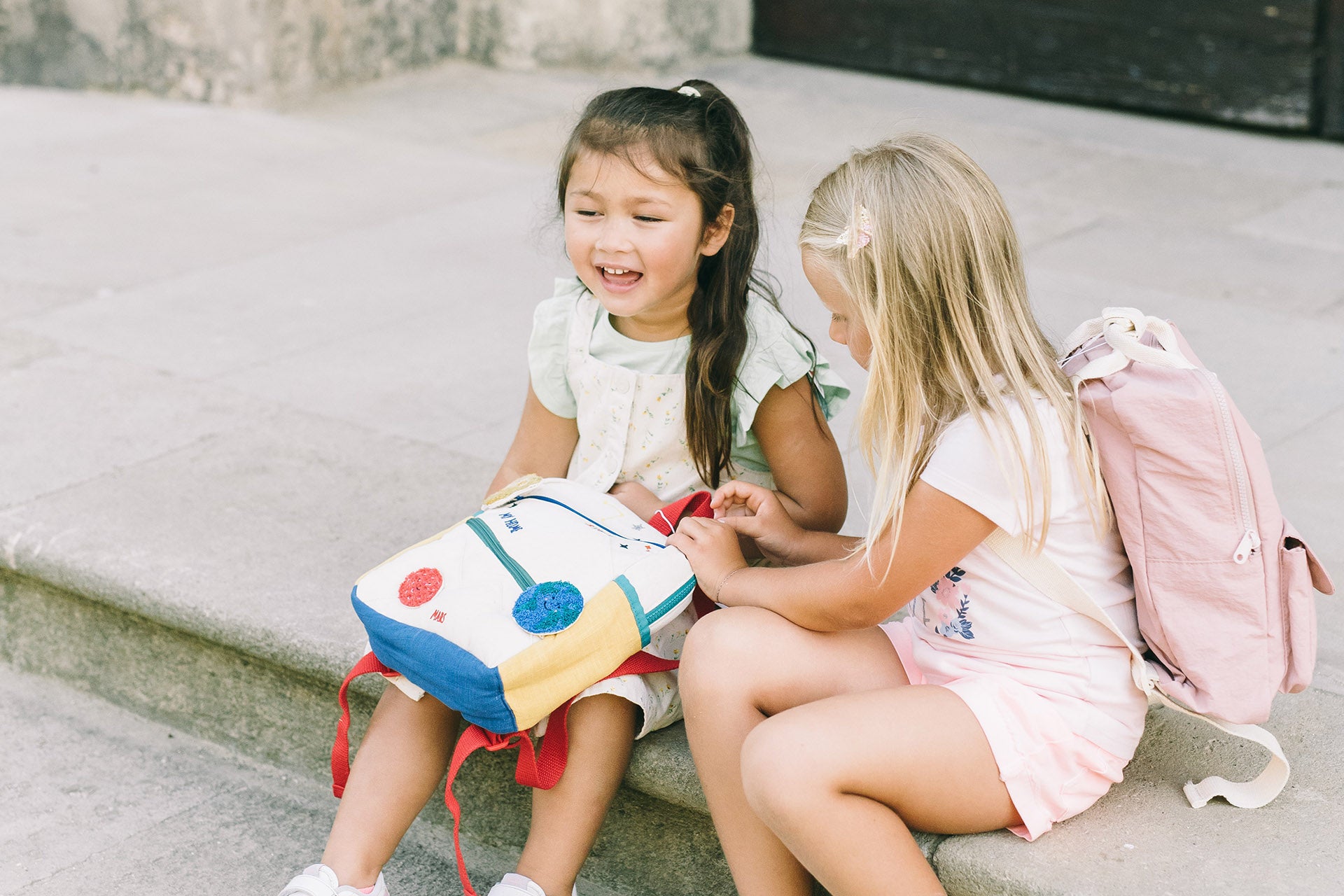 How to Choose the Best Kids Backpack | mhcworld.co.za