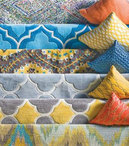 Coordinating colour in a room with the warm months