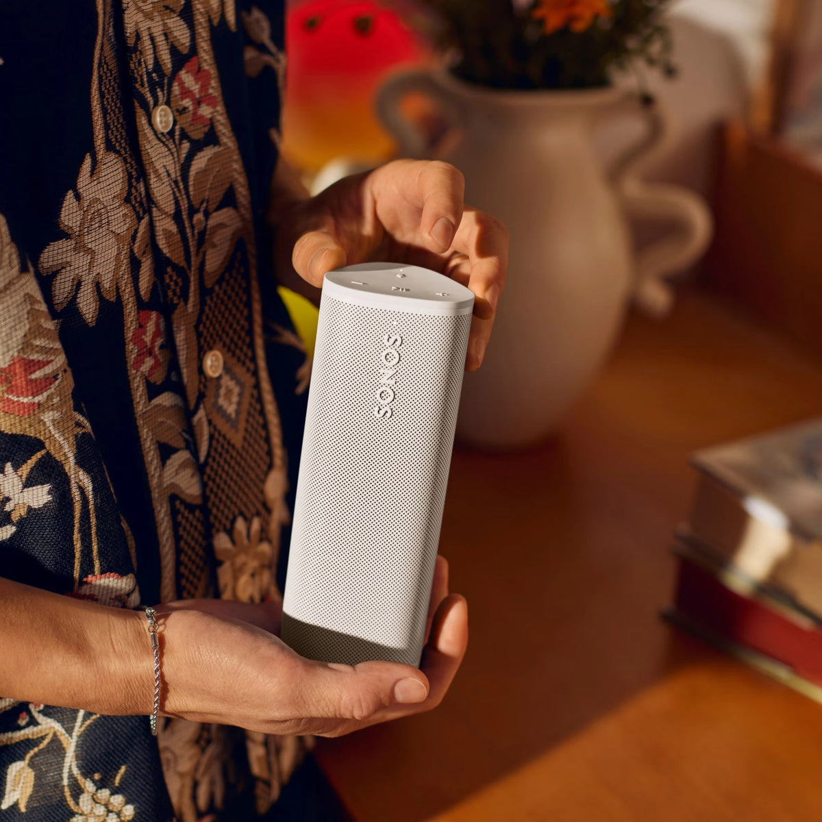 Sonos Roam 2 Ultra Portable Smart Speaker White R0AM2R21
