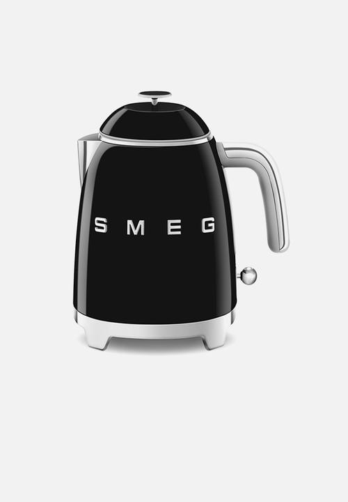 smeg KETTLE Smeg Retro Mini Electric Kettle 800ml Black KLF05BLSA (6899649347673)