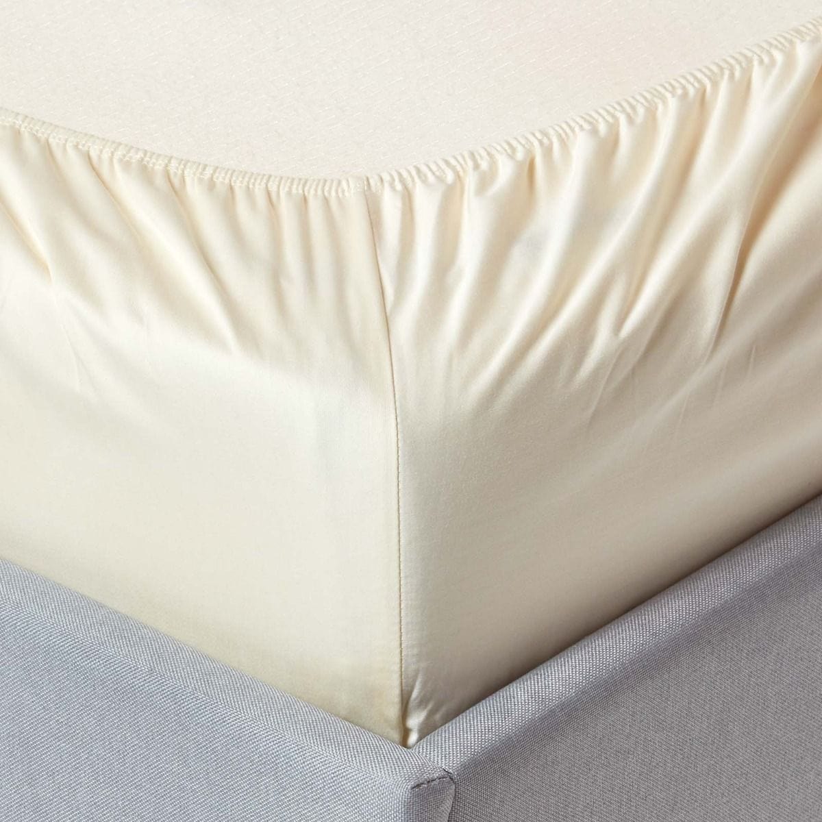 SIMON BAKER FITTED SHEET Simon Baker Mocha 200 Thread Count Cotton Percale Fitted Sheet (7825495097433)