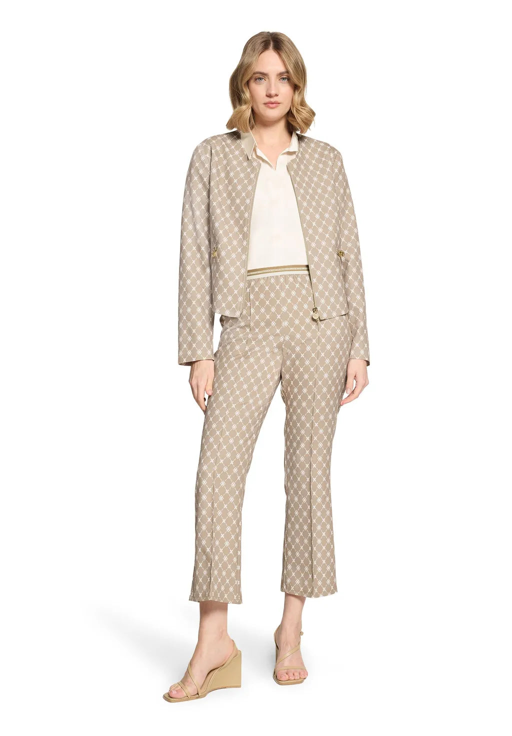 Betty Barclay Ladies Long-Sleeved Blazer Jacket-Nature/Cream 4714/1706