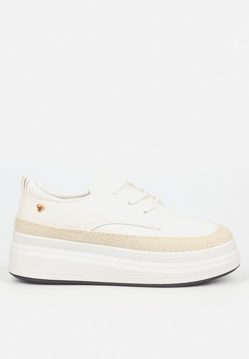 Butterflyfeet Size 3 Butterflyfeet Ladies Senhora 1 Tekkies (7523899768921)