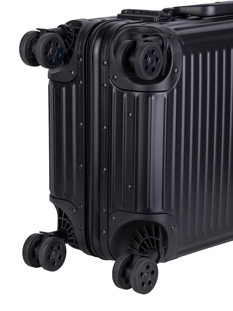 Cellini Aluminium 4-Wheel Carry On Trolley Case-Black 107555.