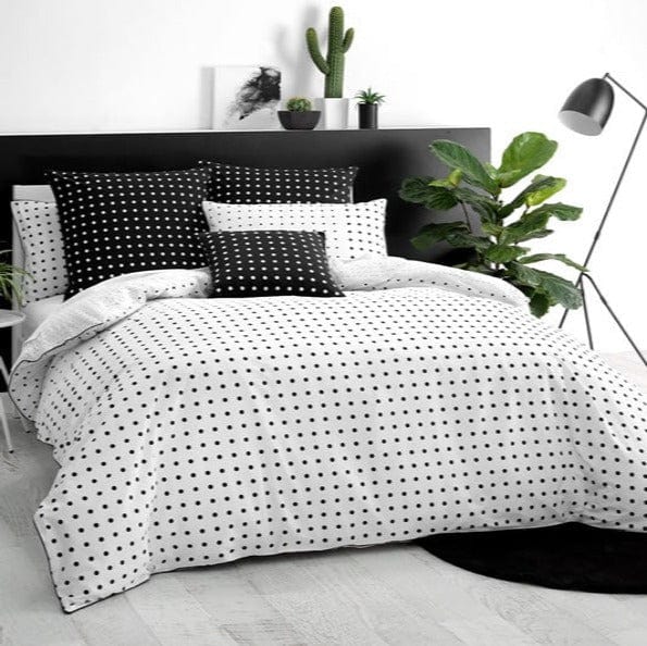 Linen House Duvet Cover Linen House Black Point Duvet Cover Set (King) (7503156969561)