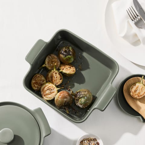 Maxwell & Williams Indulgence Square Baker 19x7.5cm IA0386 Sage