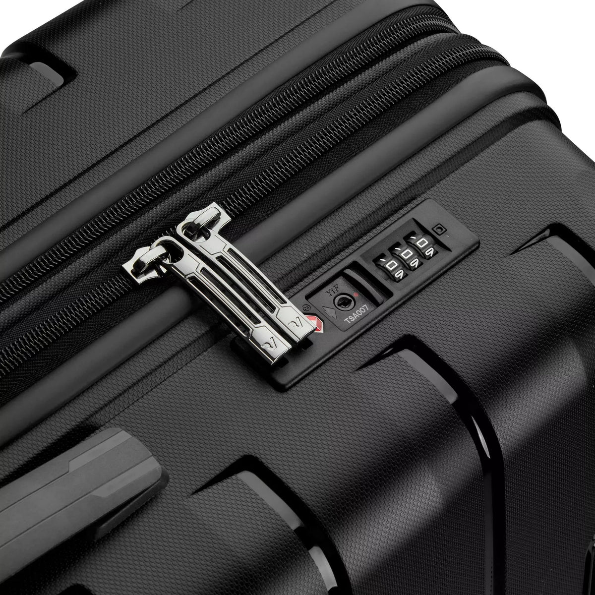 Roncato Skyline 2.0 Expandable Spinner-Black