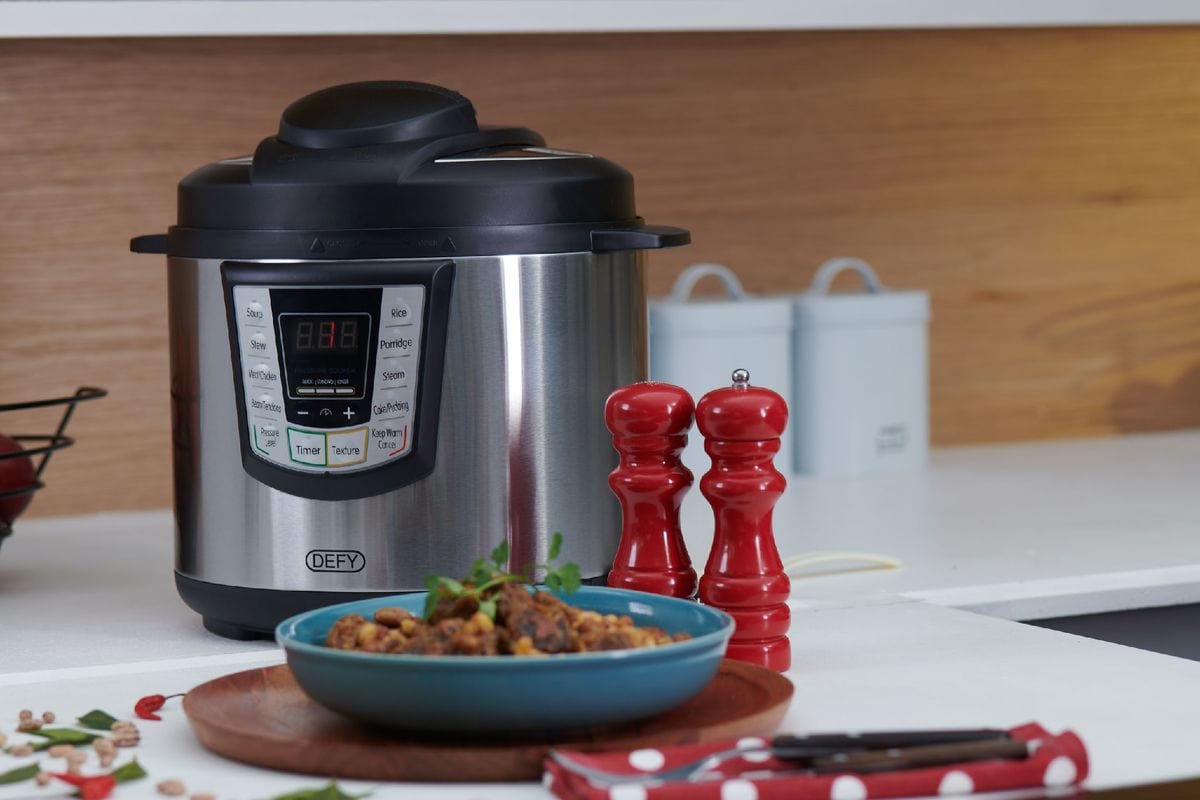 defy AIR FRYER Defy 1000W Multifunction Pressure Cooker 6 Litre PC600S (7184959471705)