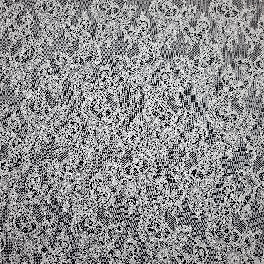 Chantilly Bridal Lace 3 Metres