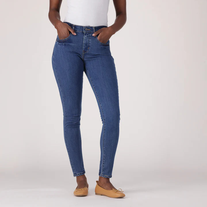 Levi's Women's Curvy High-Rise Super Skinny - Med Indigo - Worn In