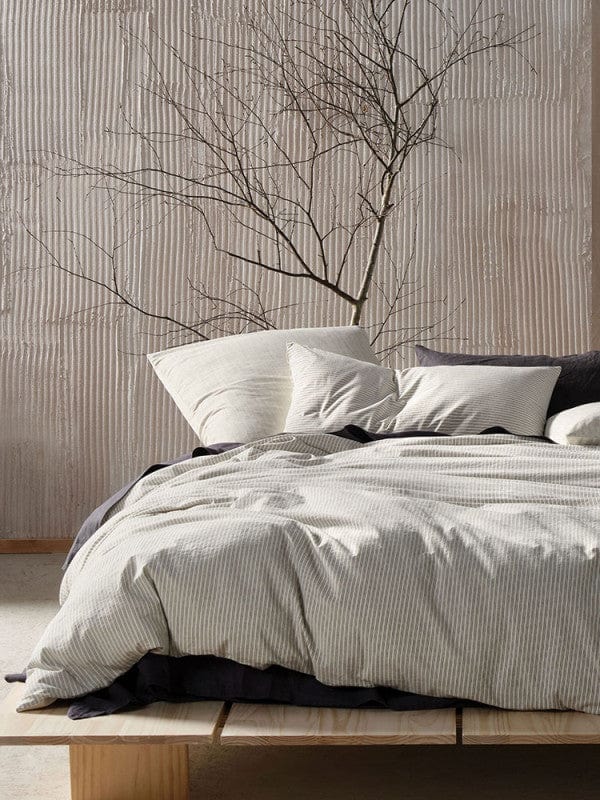 Linen House Duvet Cover Linen House Black Napier Duvet Cover Set (4711701610585)