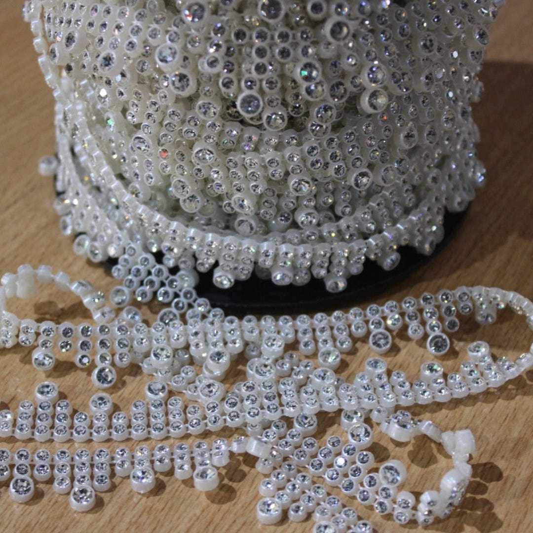 TRIMMINGS Habby Plastic Diamond Pearl Drop Trimming (7697519640665)