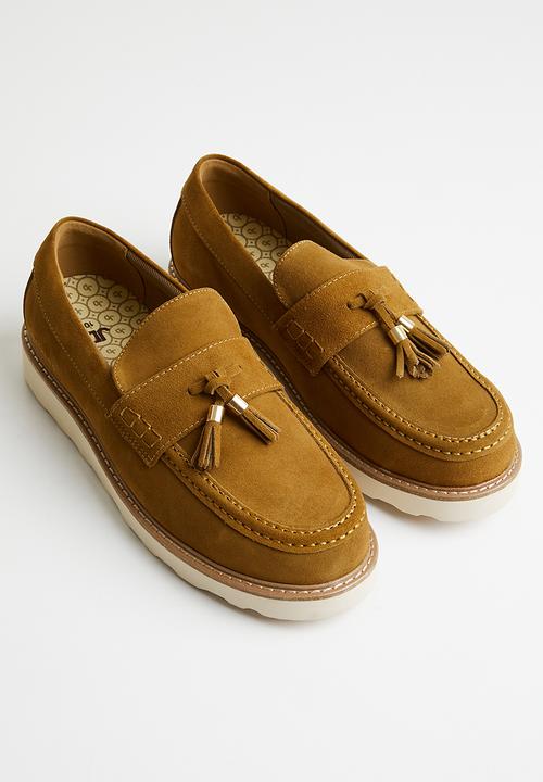Jonathan D Casual Shoes Jonathan D Scout Tassel Shoe Camel (7255219077209)