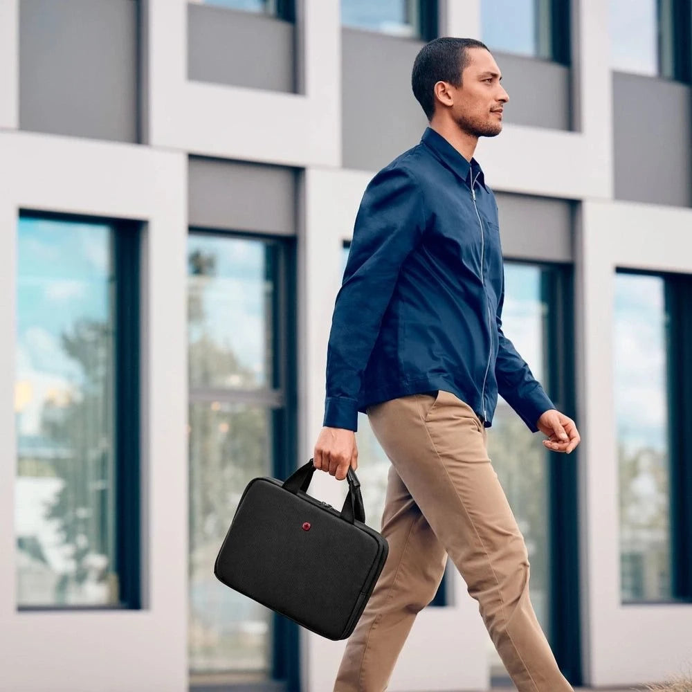 Wenger Guye 14in Laptop Sleeve Black WEN653179B.