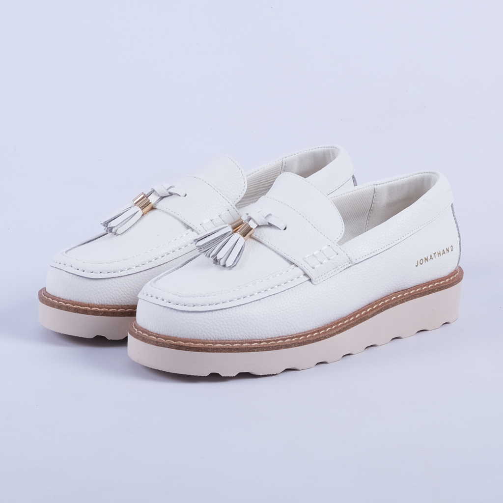 Jonathan D Casual Shoes Size 6 Jonathan D Scoute Tassel Shoe White (7255199055961)