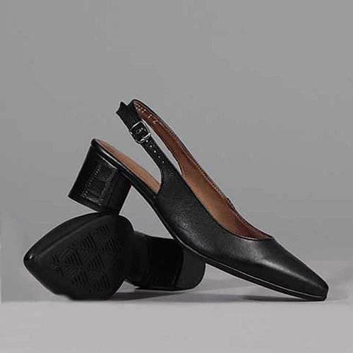 Froggie Froggie Pointed Block Heel Slingback Sandal In Black -12613 (7668337410137)