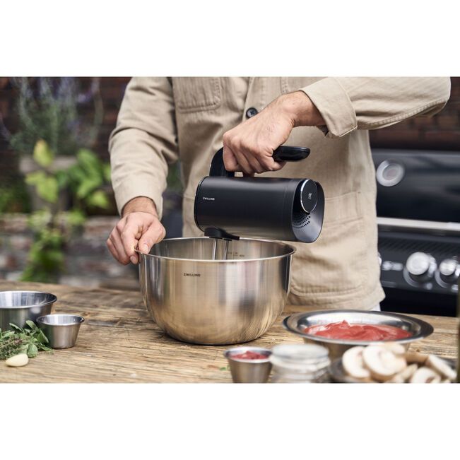 Zwilling Xtend Cordless Starter Set: Hand Mixer (Including Battery) ZW-1030455.