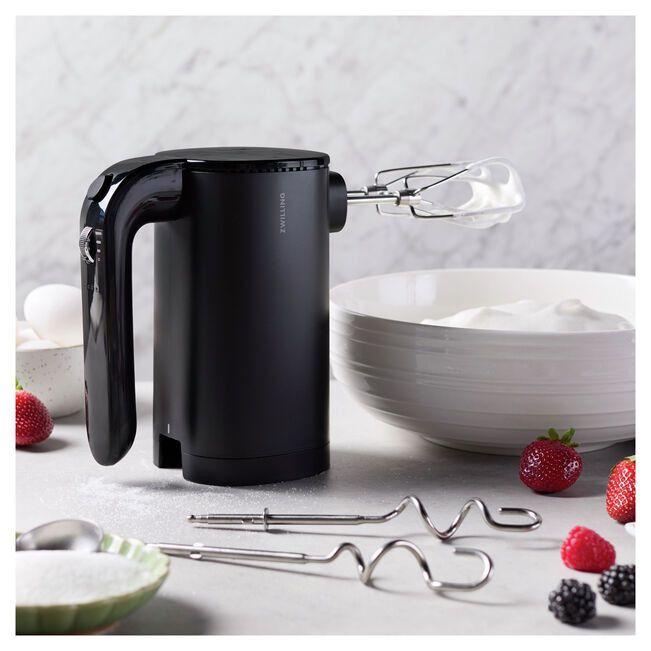 Zwilling Xtend Cordless Starter Set: Hand Mixer (Including Battery) ZW-1030455.