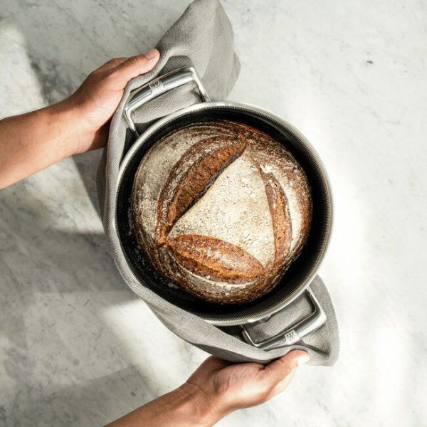 Zwilling Peak Stainless Steel Ceramic Non-Stick Coating Stock Pot with Lid 24cm ZW-1034507.