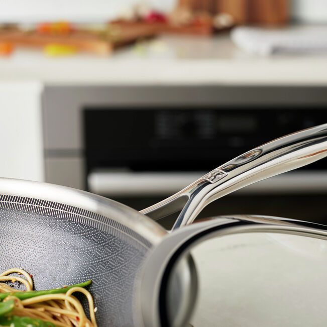 Zwilling Peak Stainless Steel Ceramic Non-Stick Coating Wok With Lid 30cm ZW-1034499.