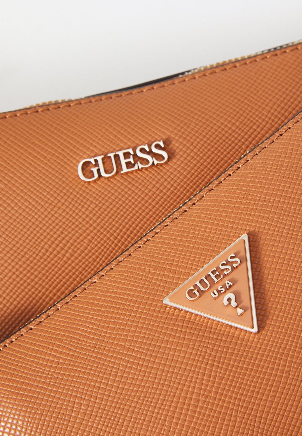 Guess Noelle II Mini Double Pouch Crossbody Light Cognac ZG967271