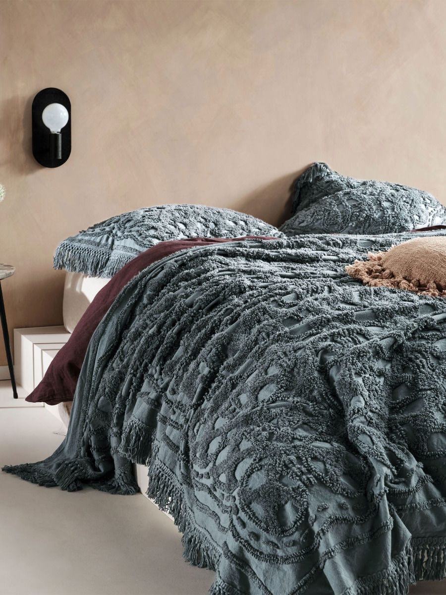 Linen House BEDSPREAD Linen House King Bed Cover Somers Petrol Throw (7213058228313)