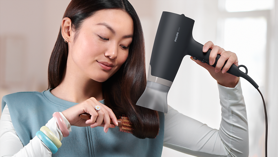 Philips 3000 Series 2100w Hair Dryer BHD351/10.
