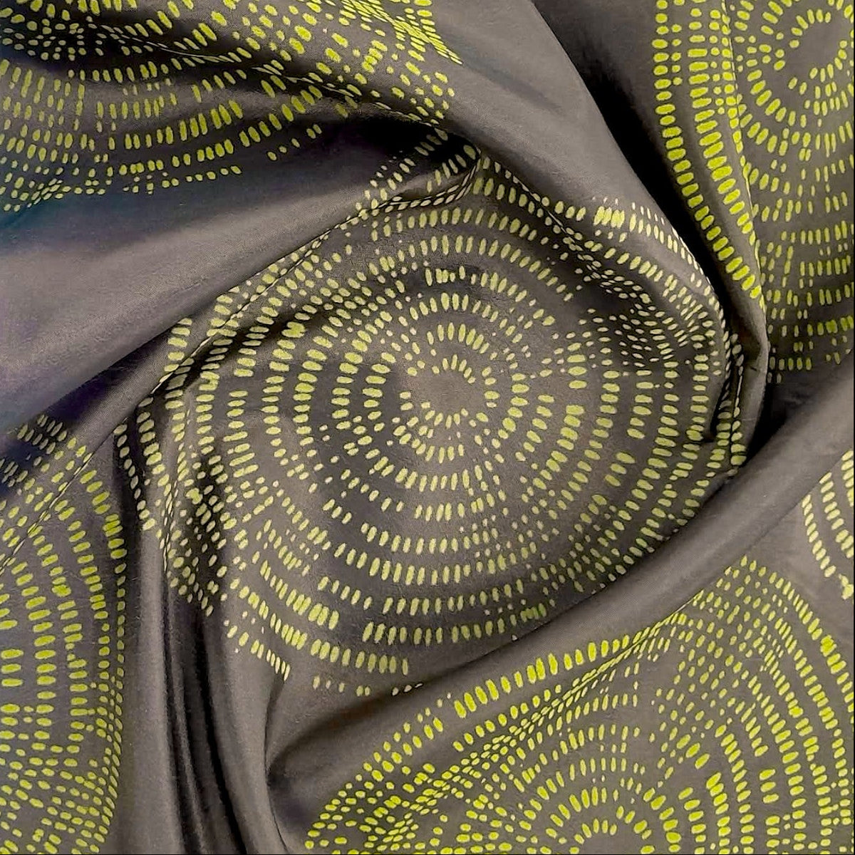 Fabric Tafetta Flocked Foil 140 cm