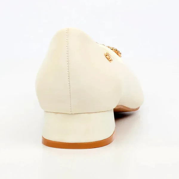 Butterfly Feet Women's Black Leonore 1 Low Court Heels-White