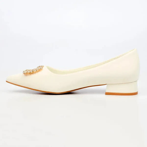Butterfly Feet Women's Black Leonore 1 Low Court Heels-White