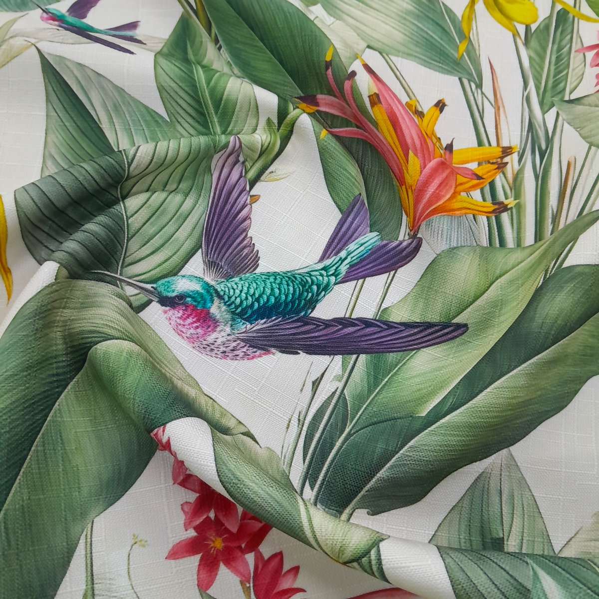 Fabric Printed Upholstery Floral Birds Carlington 140 cm.