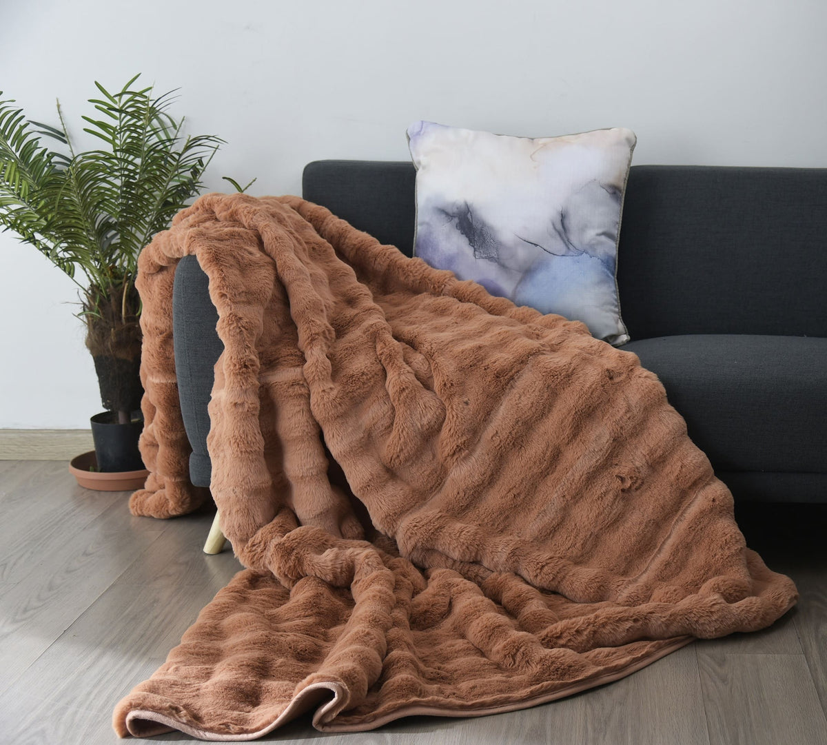 Sesli Cleopatra Faux Fur Blanket 1 Ply King 220X240cm.