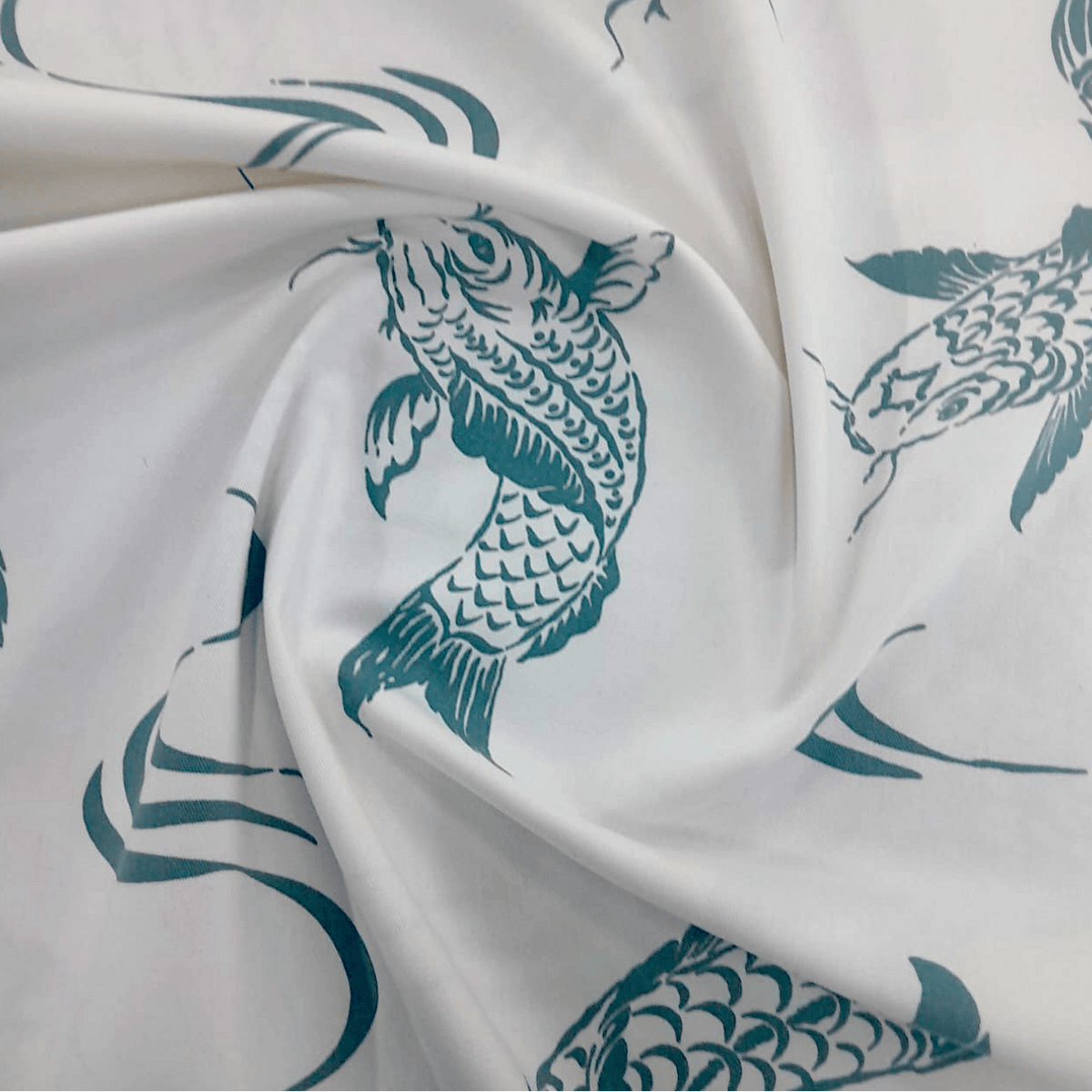 Fabric  Koi Cotton 140 cm.