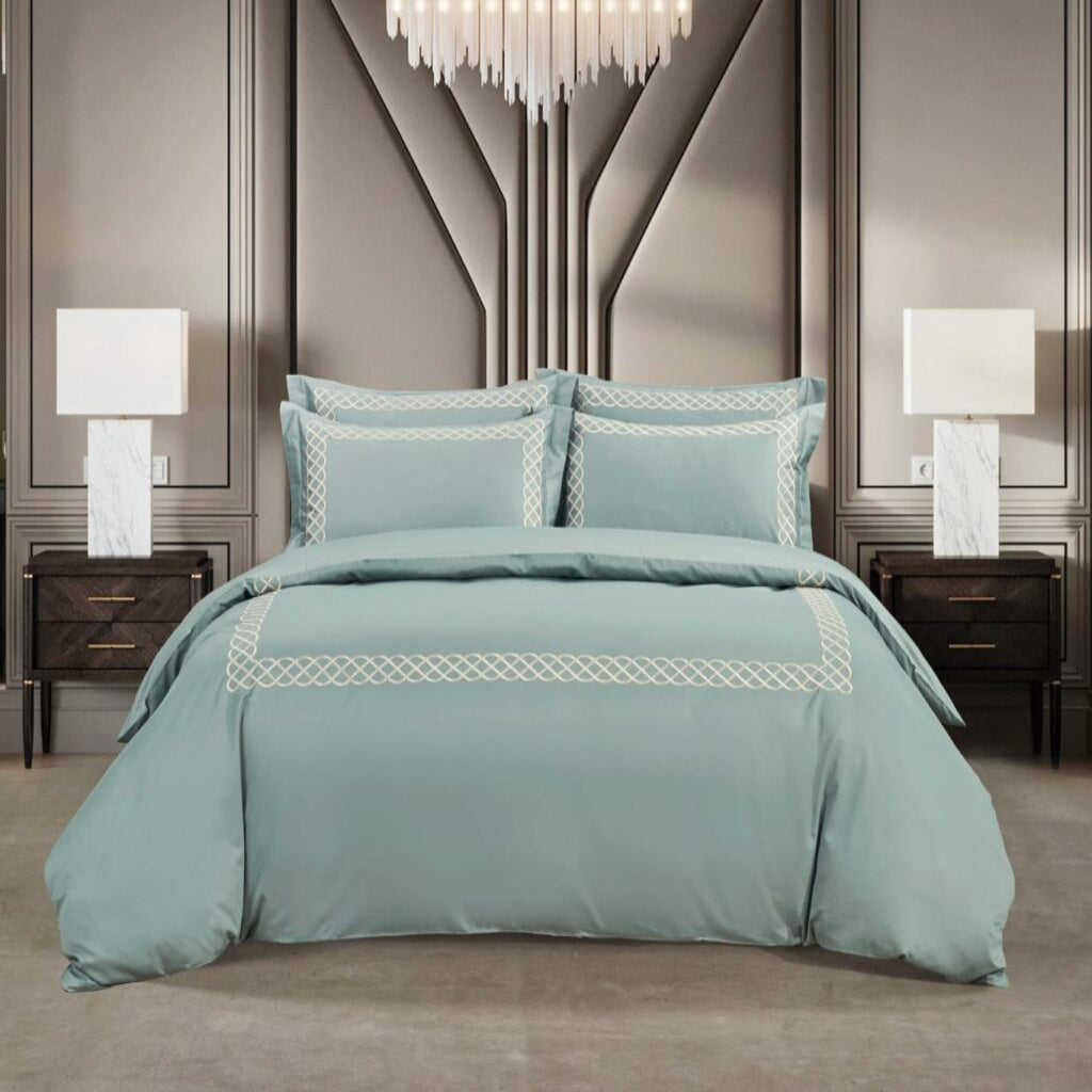 Egyptian Cotton Elle 400 Thread Count Duck Egg/Gold Duvet Cover Set.