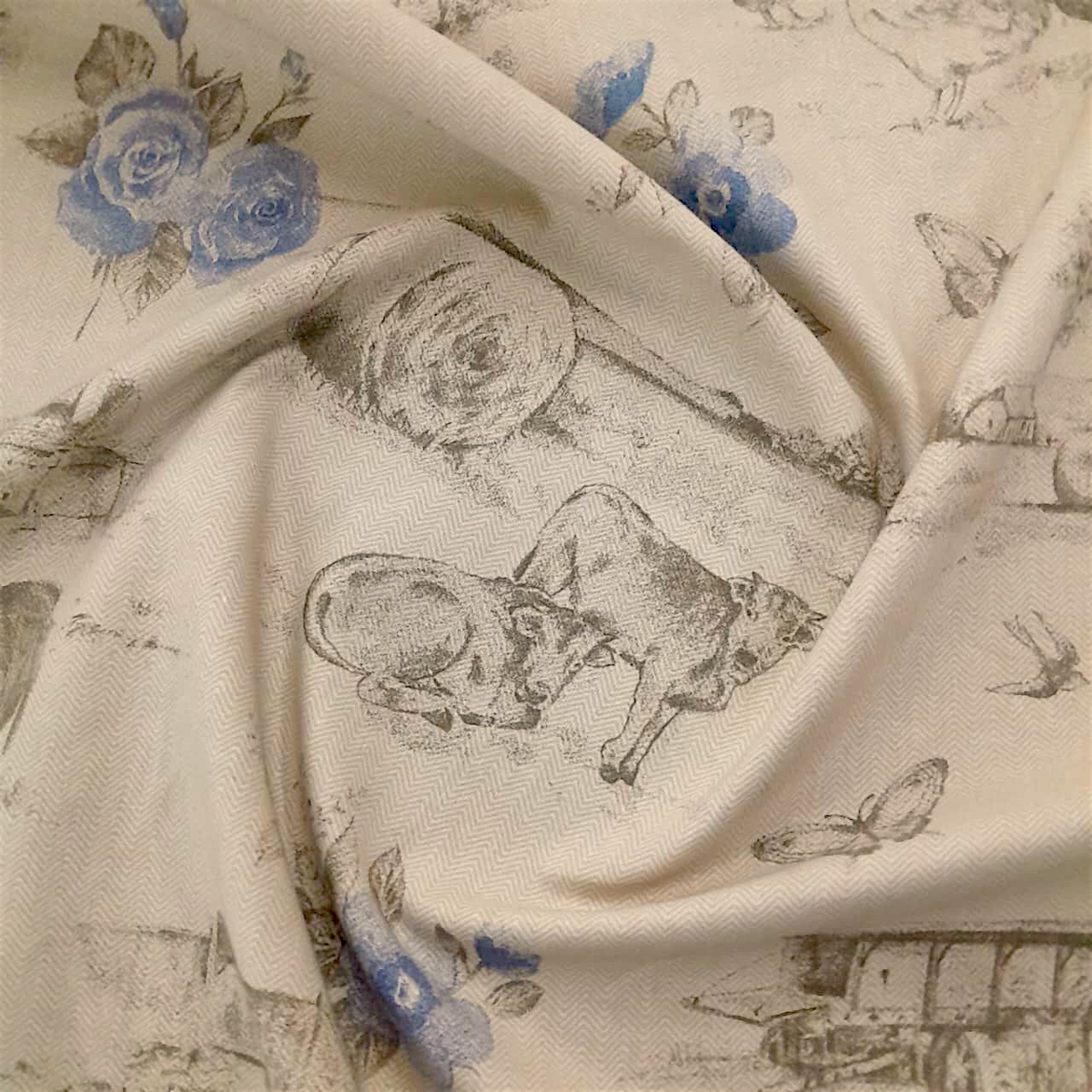 Fabric Printed Cotton French Farm Blue 140 cm.