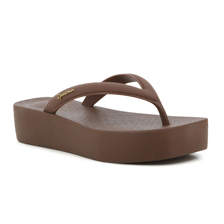 Ipanema Pluma Platform Thong-Brown GIL27516BRBR