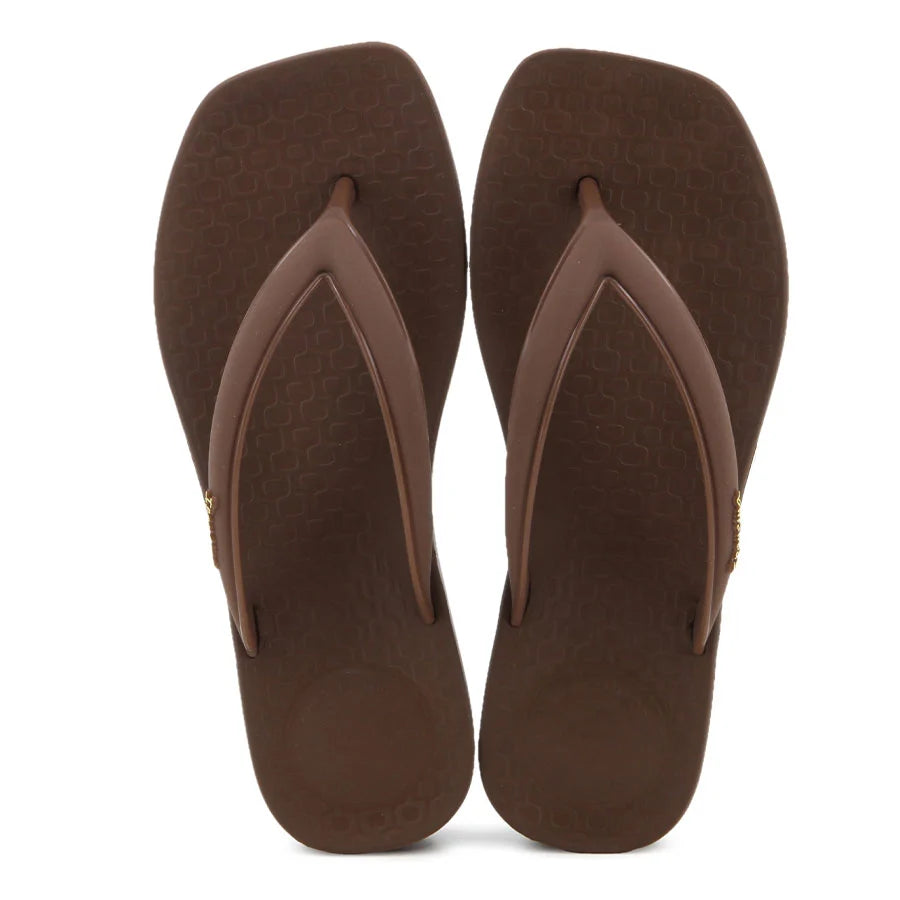 Ipanema Pluma Platform Thong-Brown GIL27516BRBR