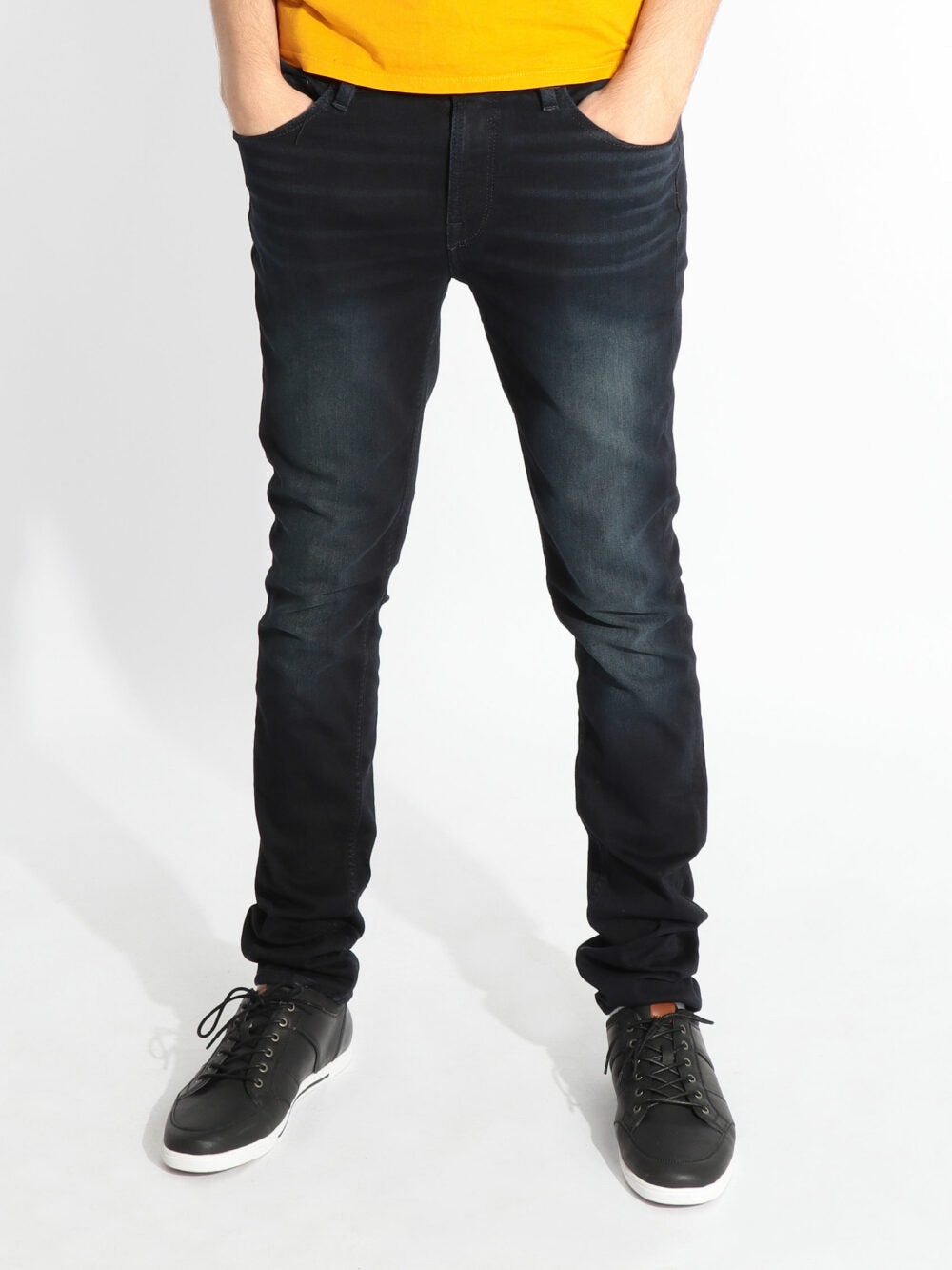 Guess Lanewood Skinny Jean Dark Wash
