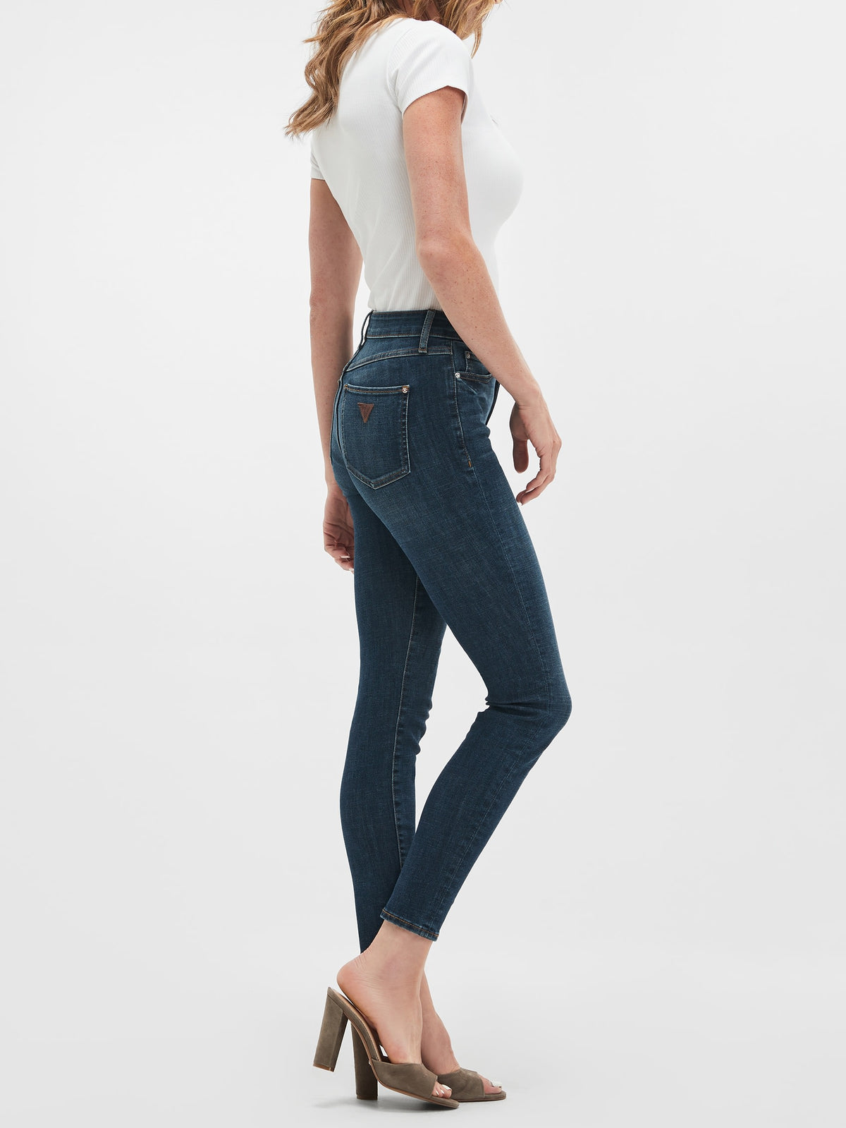 Guess Ladies Eco 1981 Skinny Jeans -Dark Wash GM11691