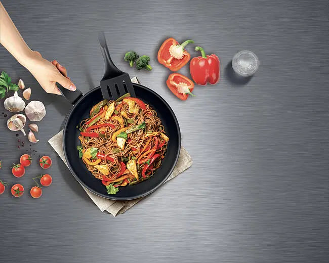 Tefal XL Intense 28cm Wok Pan Black C3841953.
