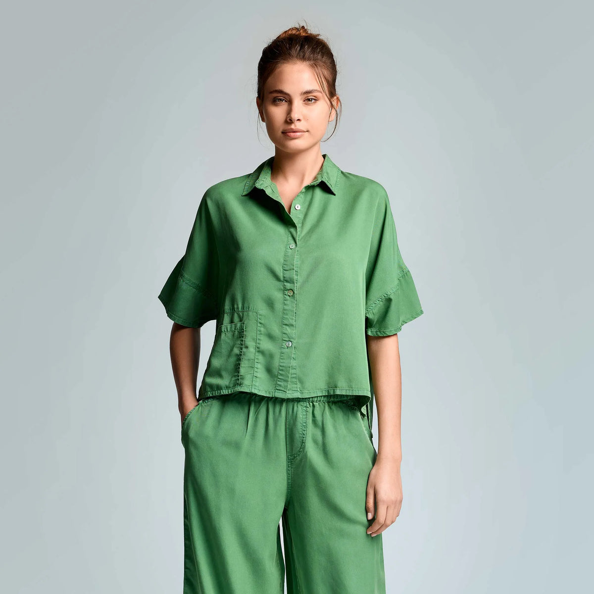 Iconique Ladies Clara Short Sleeve Shirt-Green IC26-056