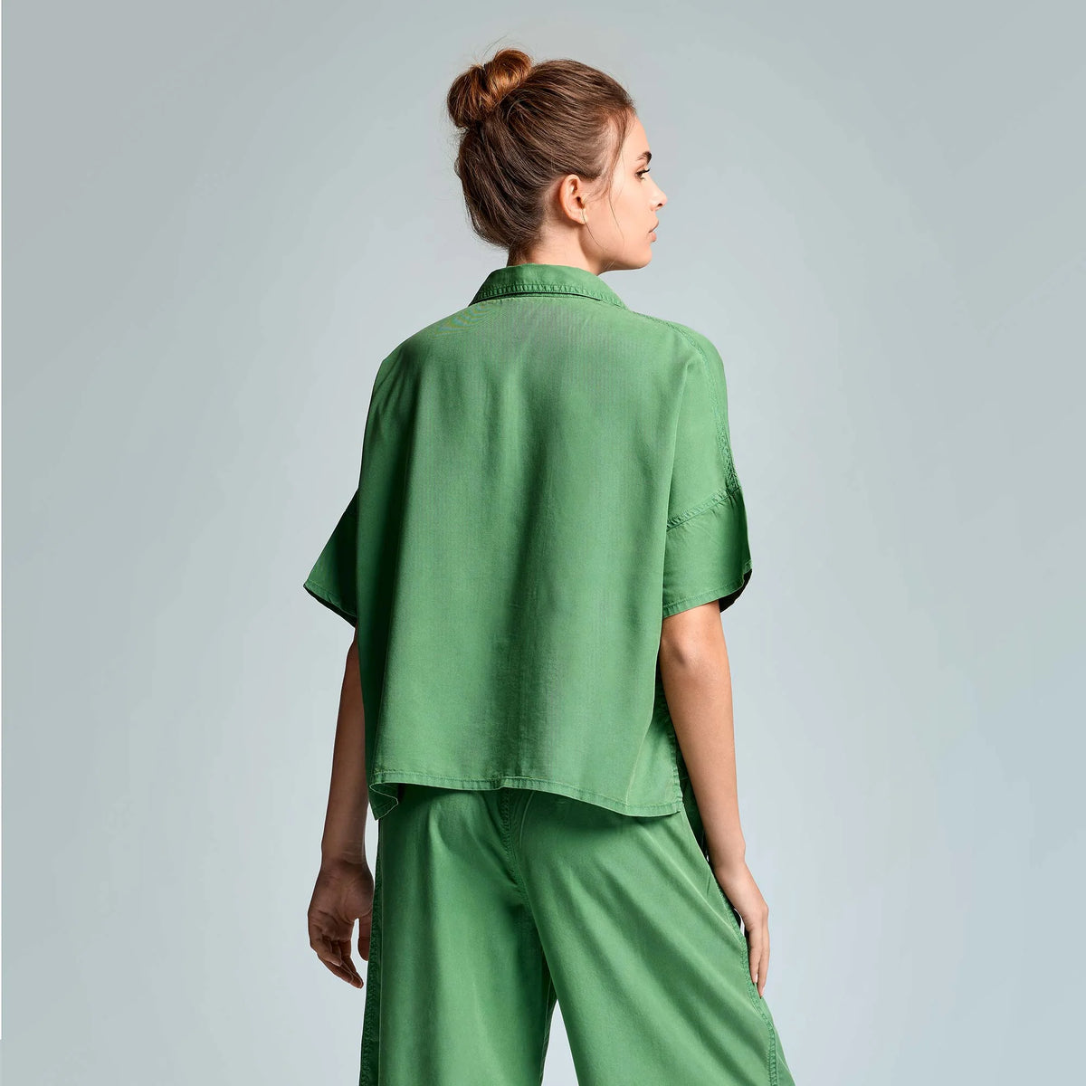 Iconique Ladies Clara Short Sleeve Shirt-Green IC26-056