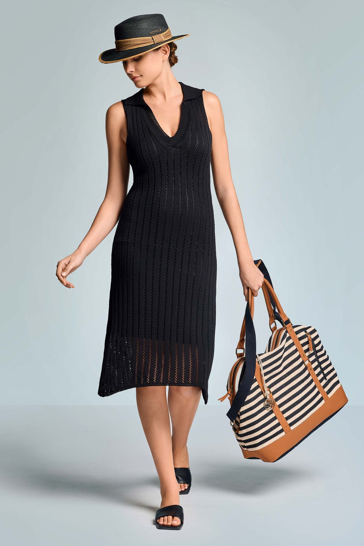 Iconique Phoebe Collar Knit Dress-Black IC26-105
