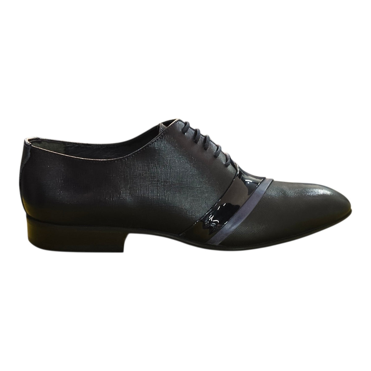 Stefano R. Men's Black Leather Formal Dress Shoes – Patent Detail.