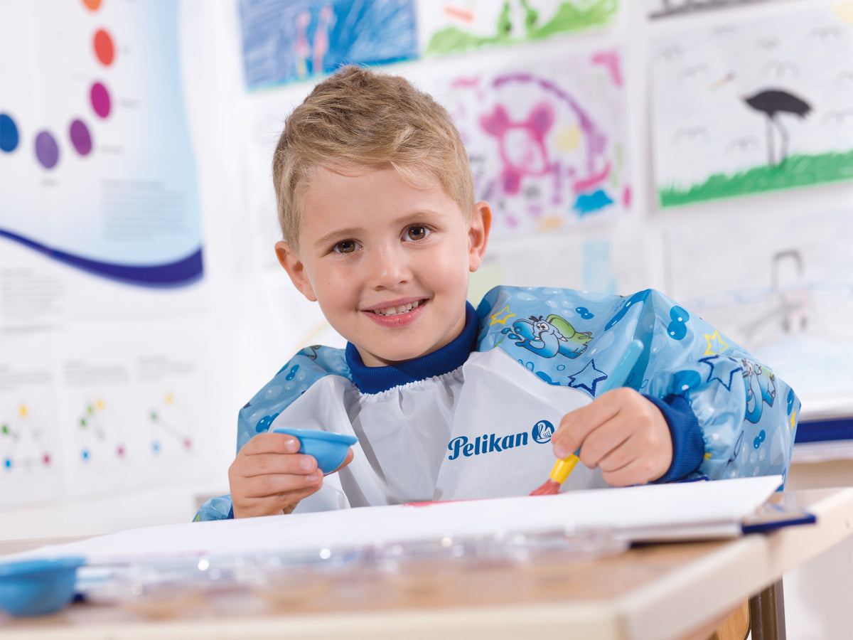 Pelikan Painting Apron With Velcro Closure And Hanging Loop Blue 105346