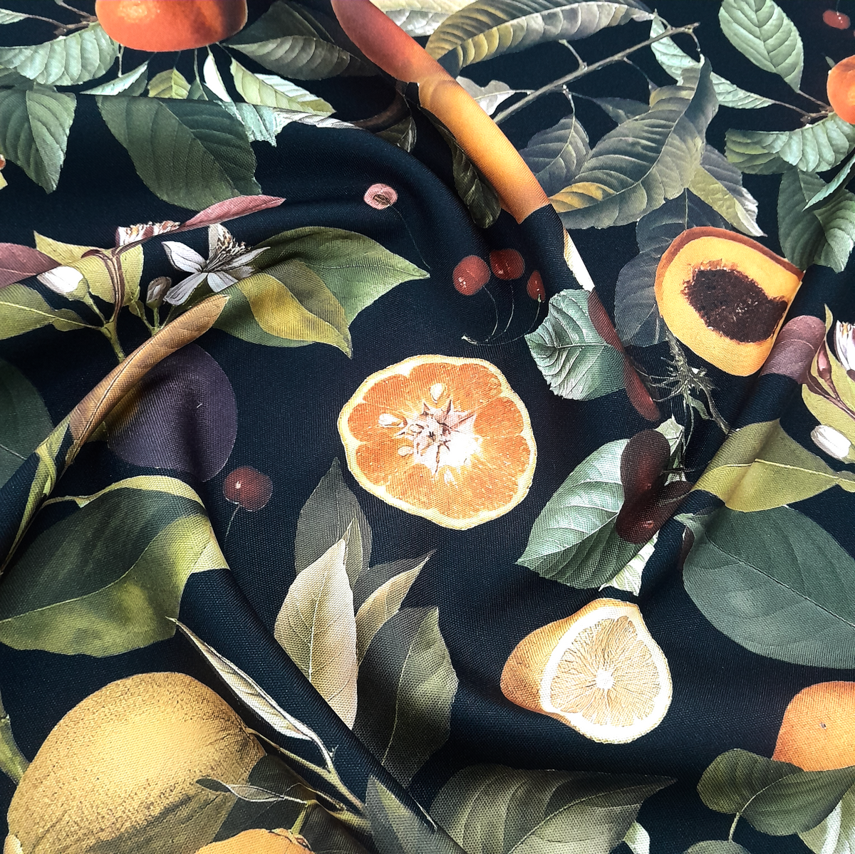 Printed Mini Matt 7322 Lemons 140 cm.