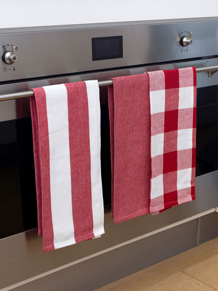 Linen House Revana Red 3 Pack Teatowels 50x75cm