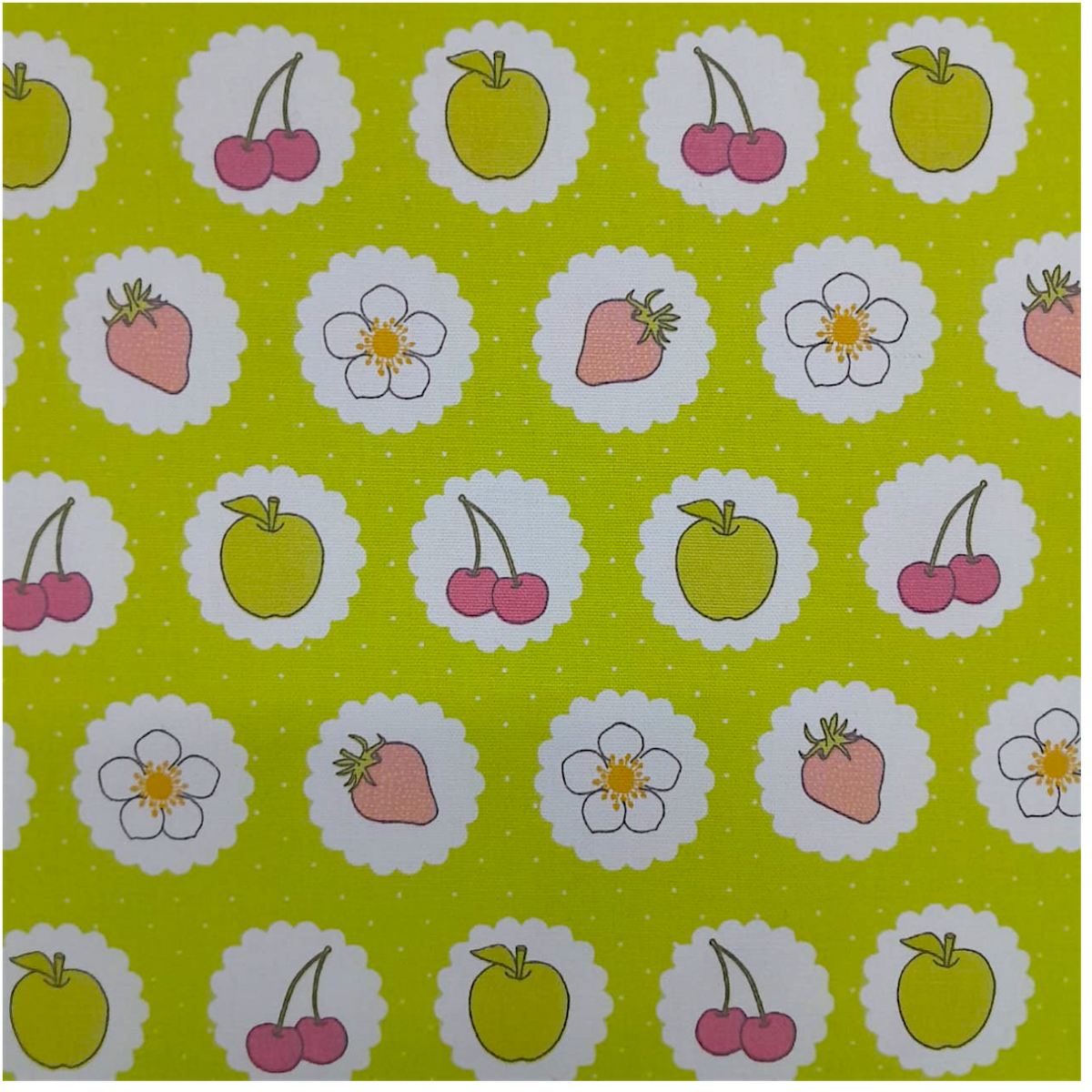 Fabric 100% Printed Poly Cotton Elmer 140 cm.