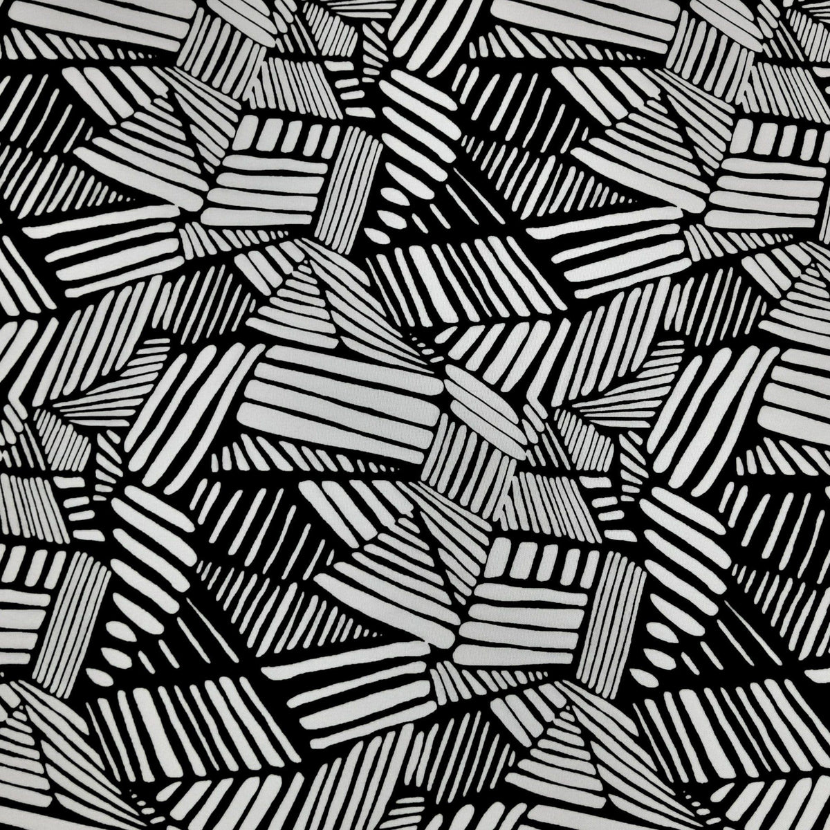 Printed Mini Matt Mud Black/White 140 cm.
