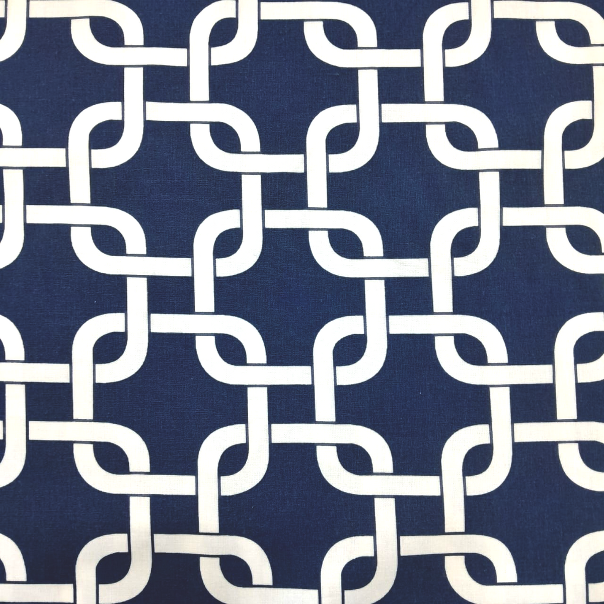 Fabric Printed Cotton Chain Reaction 140 cm.